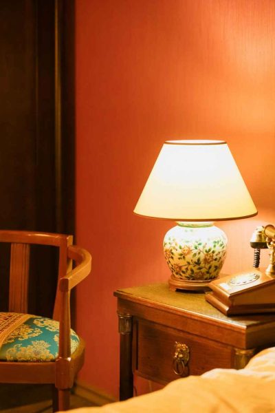 Een oud nachtkastje wordt modern pronkstuk - Woonverhaal